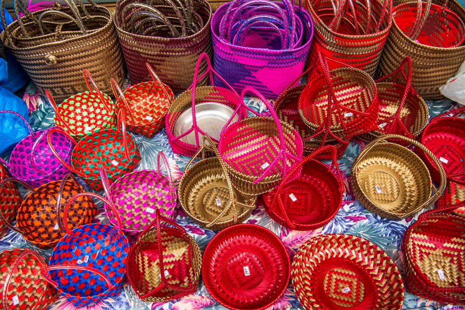 Nadi Handicraft Market