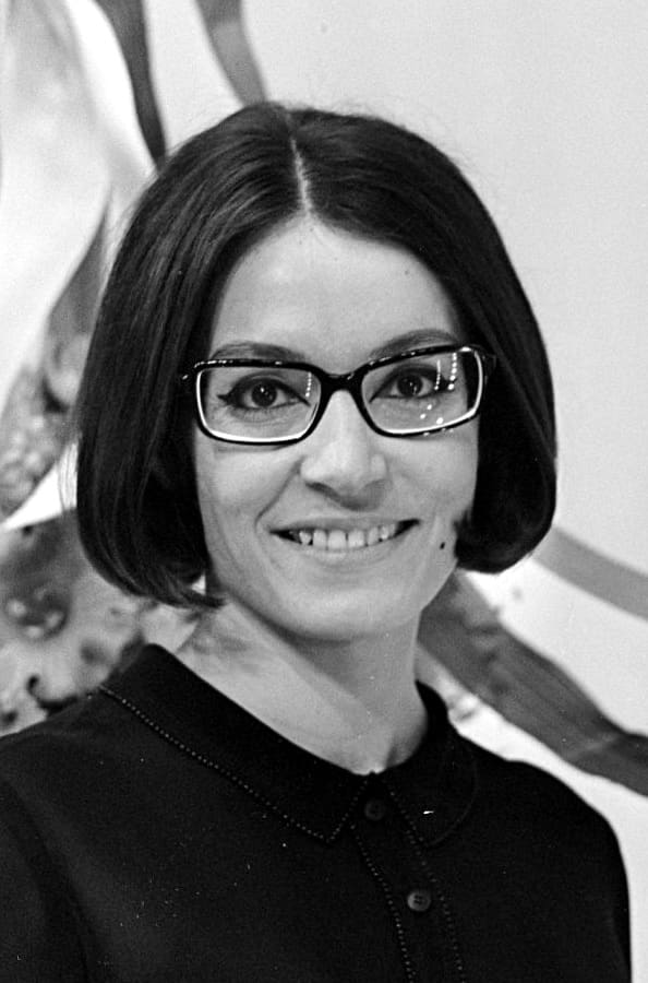 Nana Mouskouri, Greece (portrait via Wikimedia Commons)