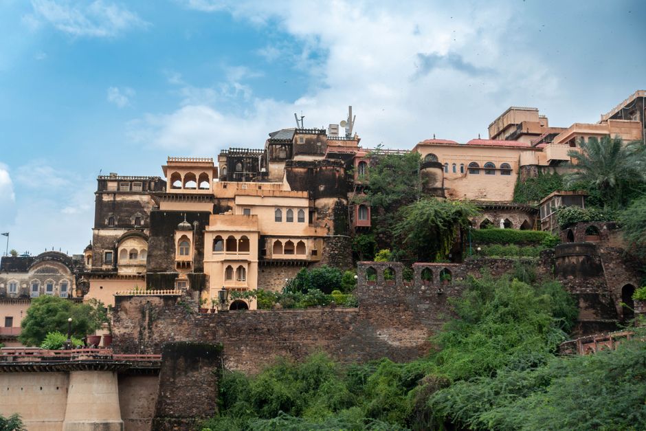 Neemrana Fort-Palace