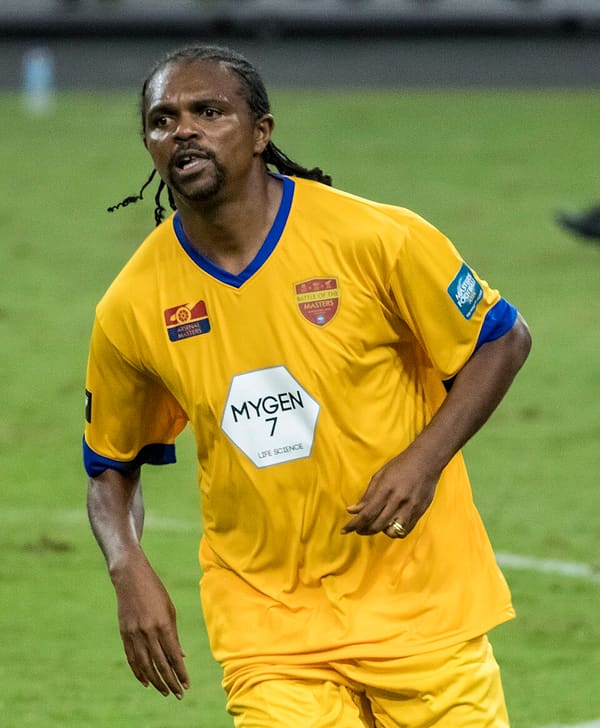 Nwankwo Kanu, Nigeria (portrait via Wikimedia Commons)