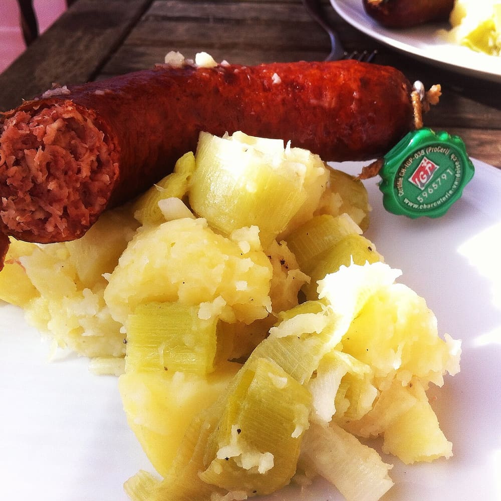 Papet vaudois, Switzerland (Wimup)