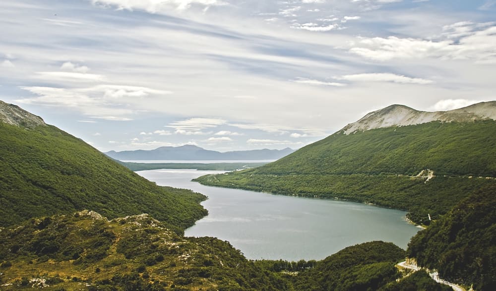 Paso Garibaldi and Lago Escondido