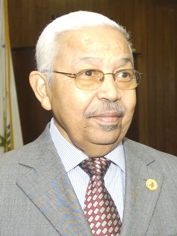 Pedro Pires, Cape Verde (portrait via Wikimedia Commons)