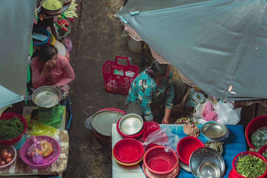 Phosi Market