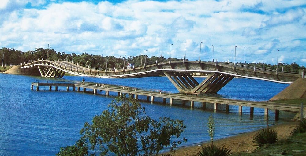 Puente Leonel Viera, Punta del Este, Uruguay (Wimup)