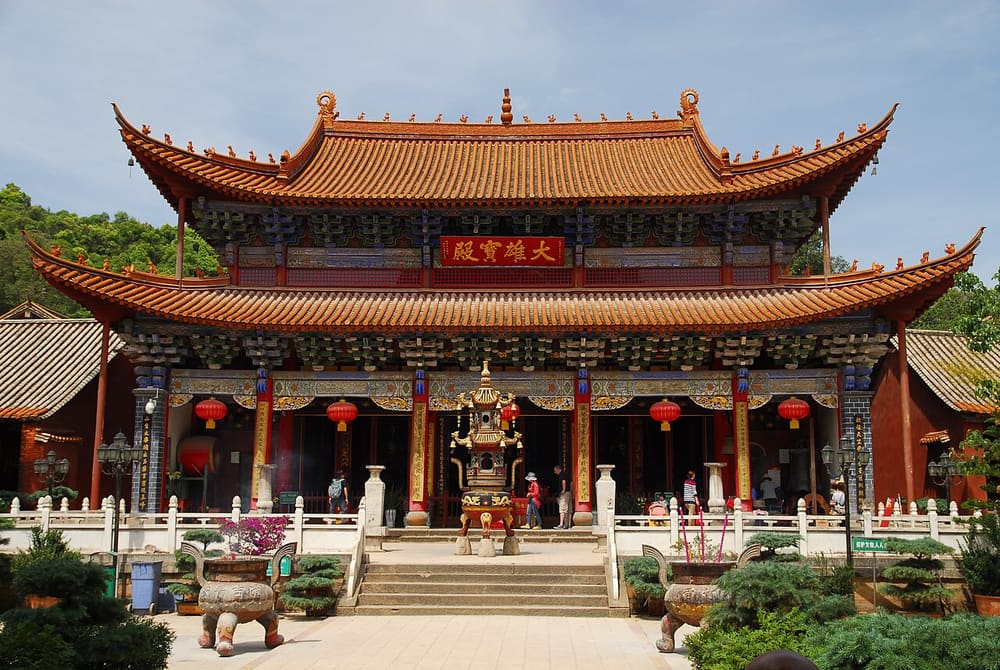 Qiongzhu Temple, Kunming, China (Wimup)