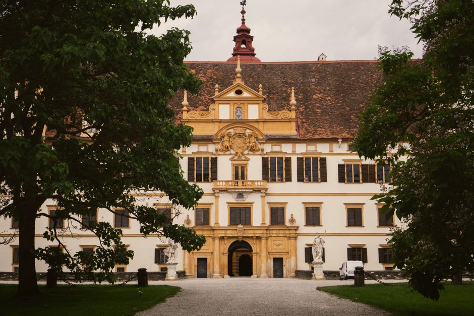 Read Schloss Eggenberg as a calendar, Graz, Austria