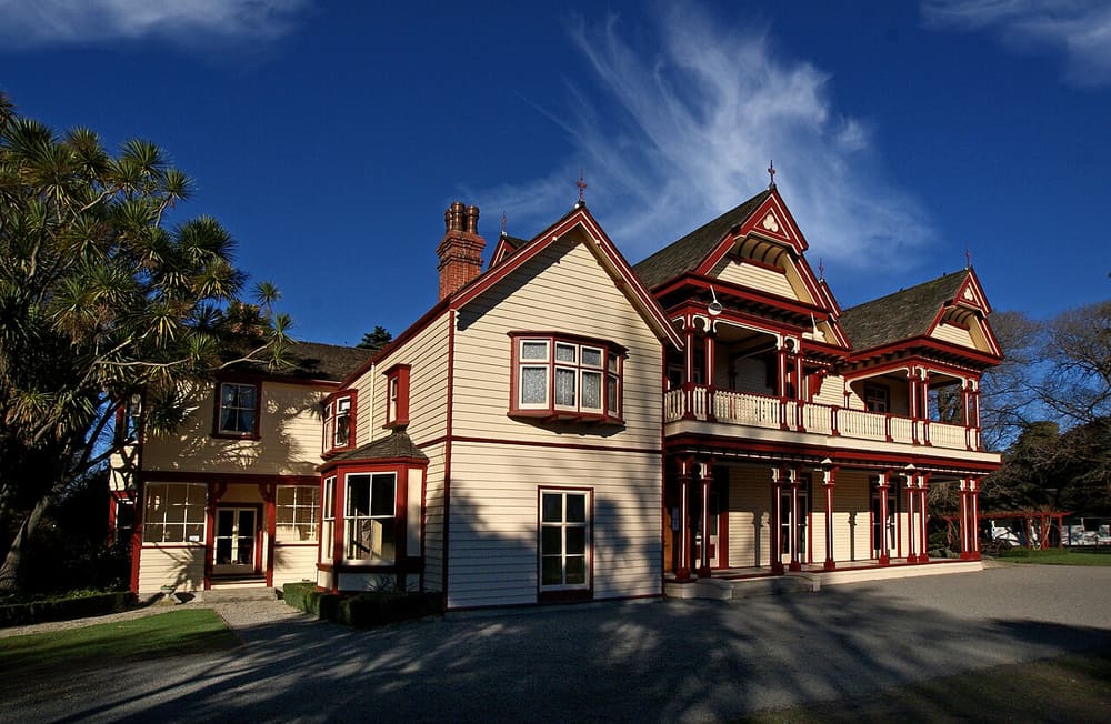 Riccarton House and Bush Pūtaringamotu