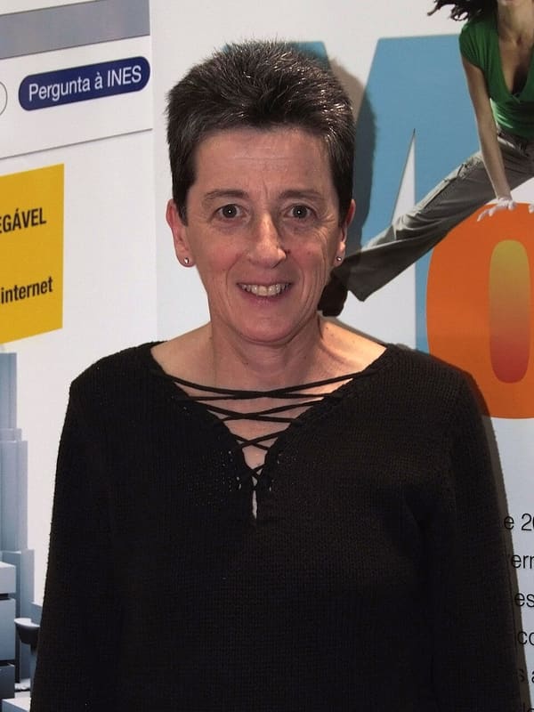 Rosa Mota, Portugal (portrait via Wikimedia Commons)