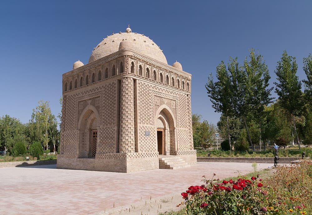 Samanid Mausoleum, Bukhara, Uzbekistan (Wimup)