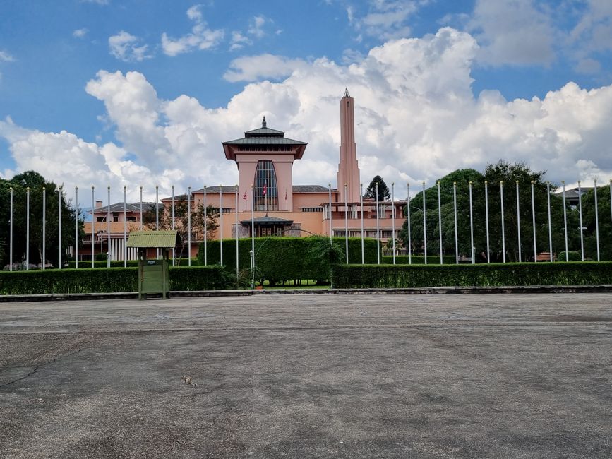 See how the monarchy ended at Narayanhiti, Kathmandu, Nepal
