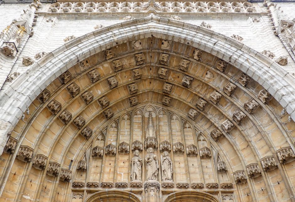 See the Van Eyck altarpiece in St Bavo’s Cathedral, Ghent, Belgium