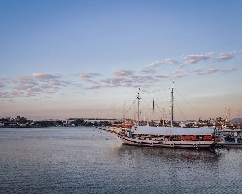 Spend an evening at Howard Smith Wharves, Brisbane, Australia