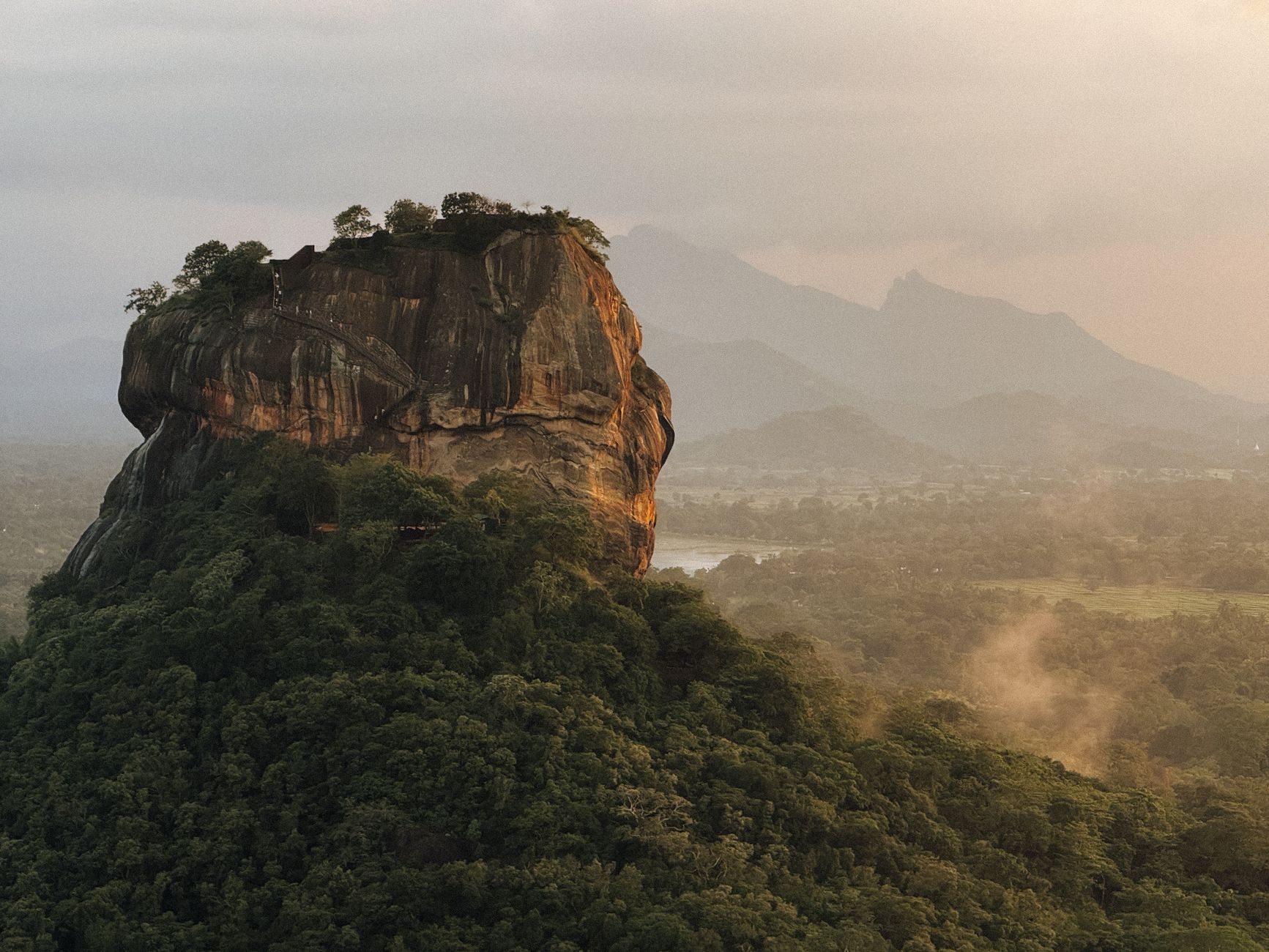 Sri Lanka, Wimup country guide