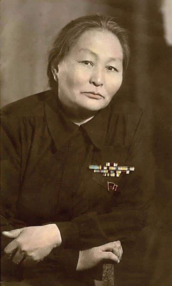 Sükhbaataryn Yanjmaa, Mongolia (portrait via Wikimedia Commons)