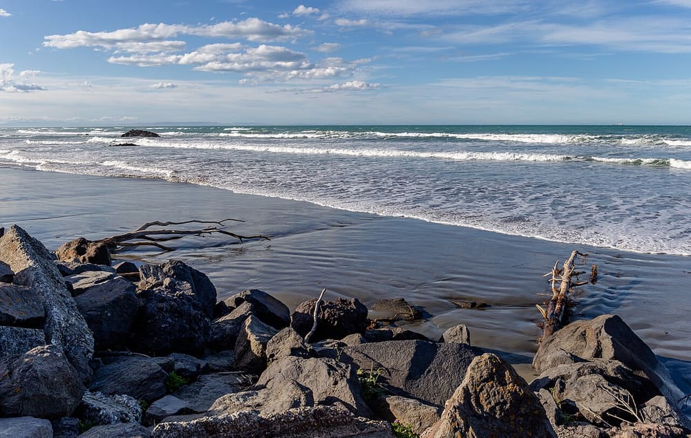 Sumner Beach and the Coastal Pathway