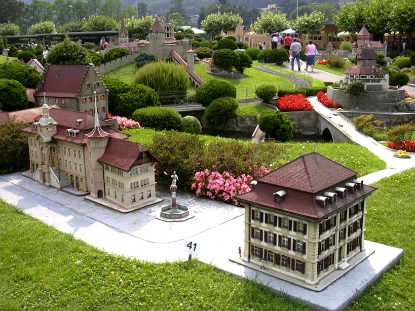 Melide and Swissminiatur