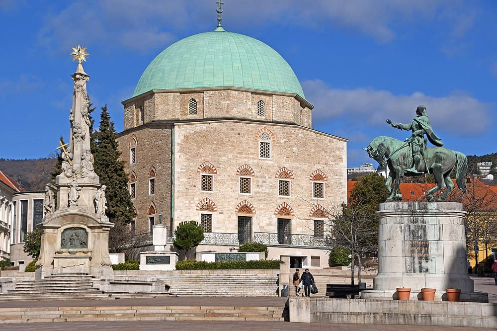 Széchenyi tér, Pécs, Hungary (Wimup)