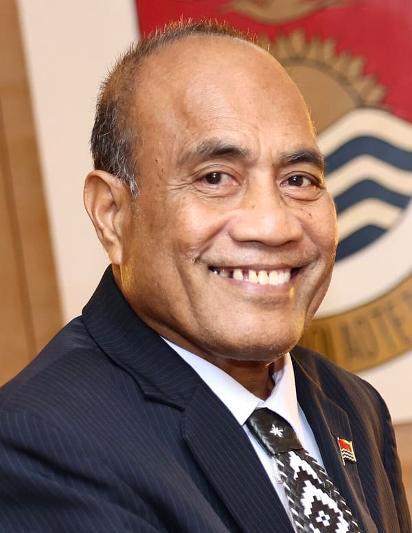 Taneti Maamau, Kiribati (portrait via Wikimedia Commons)
