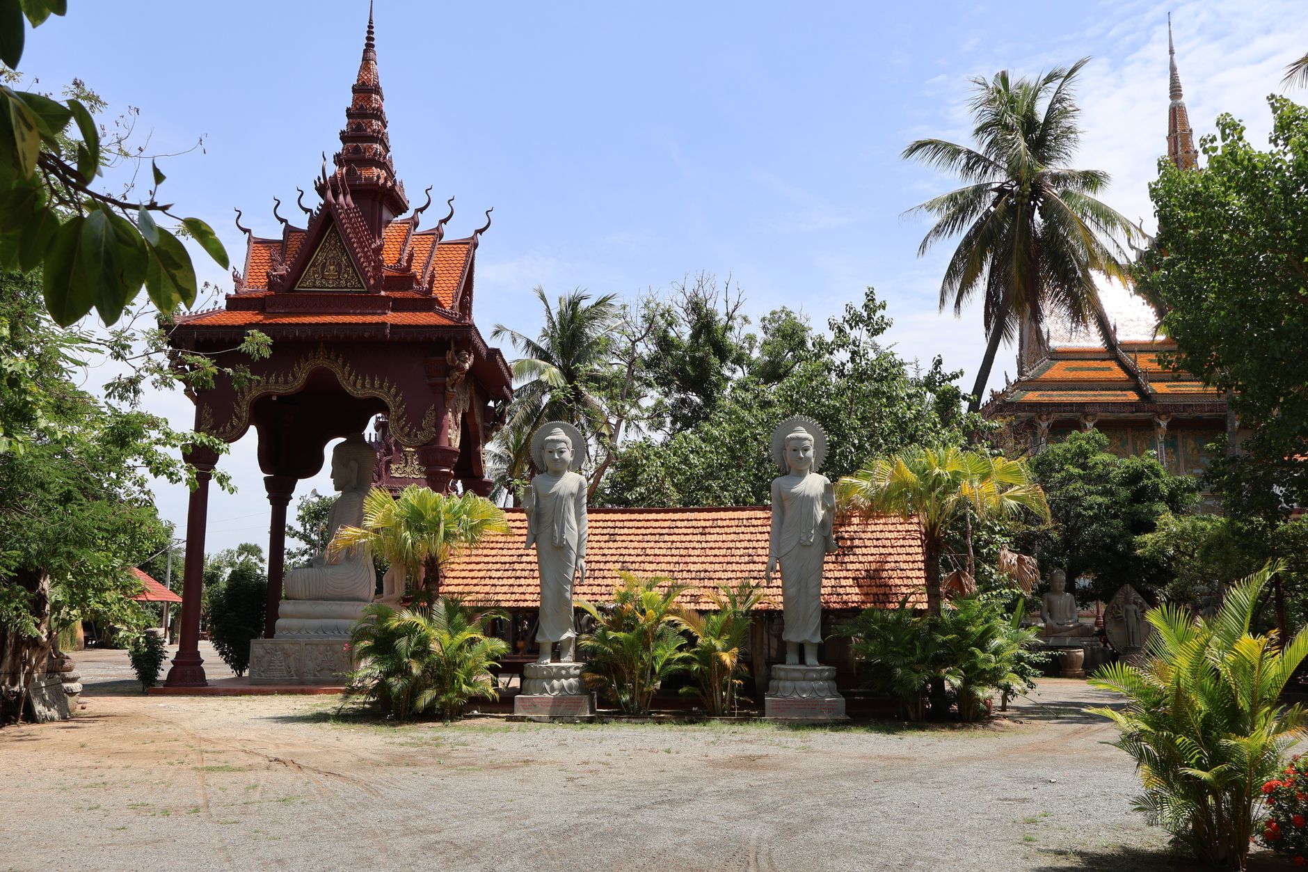 Temples and shrines, ancient and working sacred sites across Asia and Egypt (Wimup themed list)