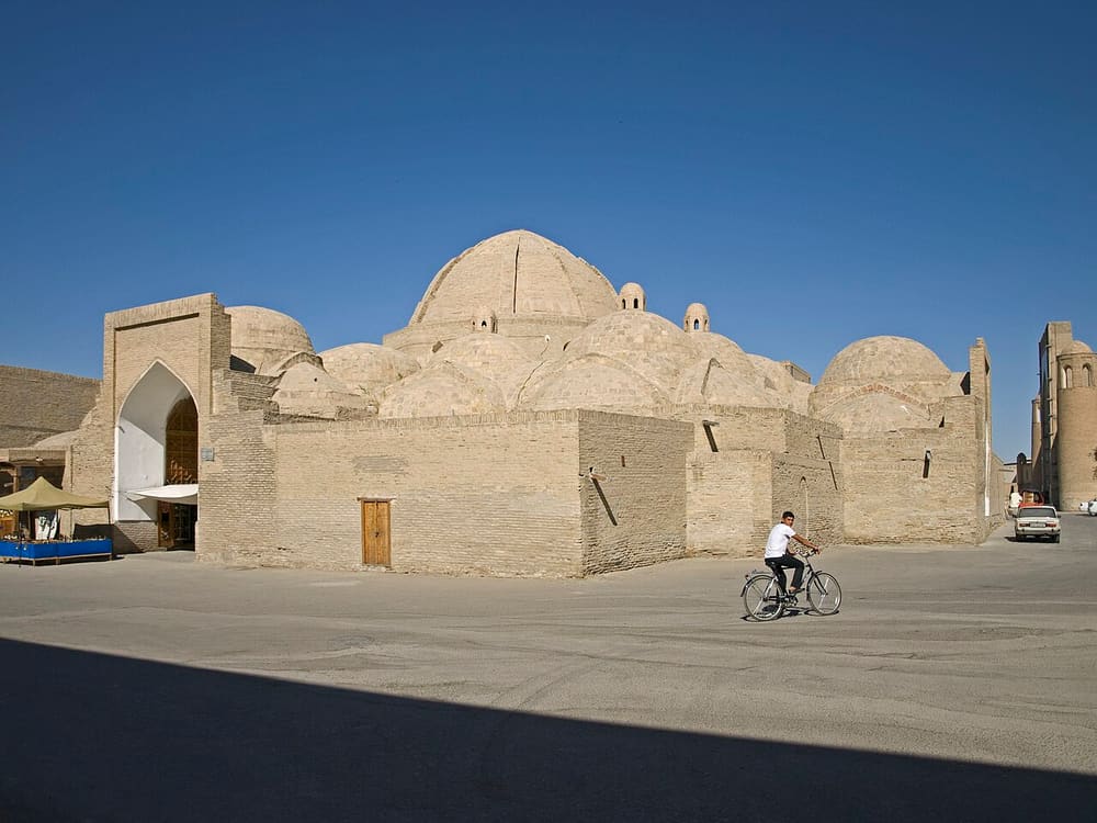 Toqi Zargaron, Bukhara, Uzbekistan (Wimup)