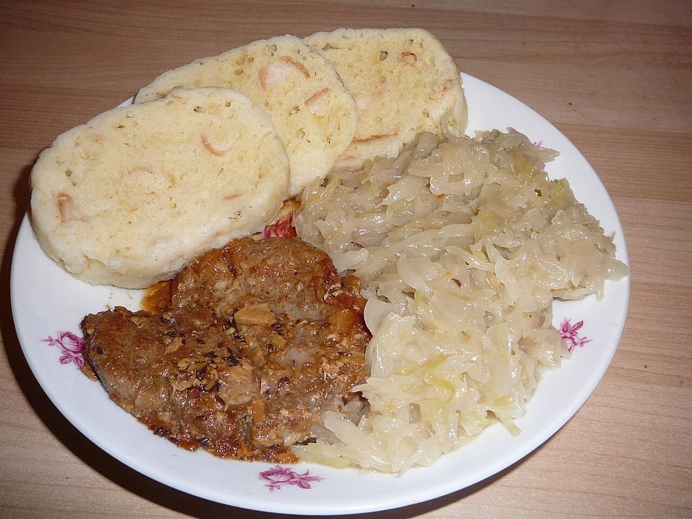 Vepřo knedlo zelo, Czechia (Wimup)