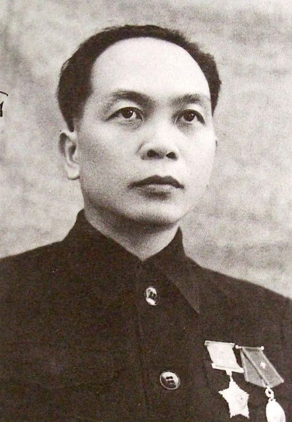 Võ Nguyên Giáp, Vietnam (portrait via Wikimedia Commons)