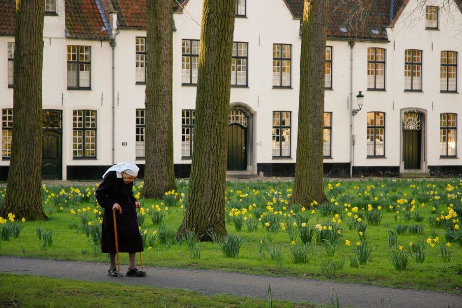 Walk the wards of Sint-Janshospitaal, Bruges, Belgium