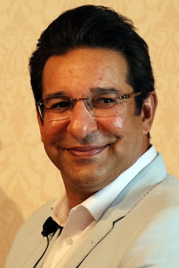 Wasim Akram, Pakistan (portrait via Wikimedia Commons)